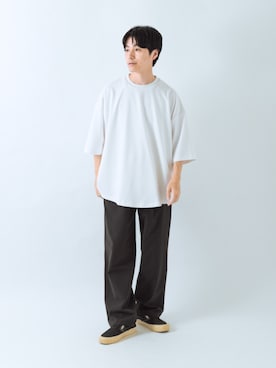 「ITEMS URBANRESEARCH（アイテムズ アーバンリサーチ）の『接触冷感/速乾/イージーケア』WINDY MESH ジップポケットパンツ（その他パンツ、ブラック系）」を使った、uedaさん（メンズ・170cm）の夏コーディネート