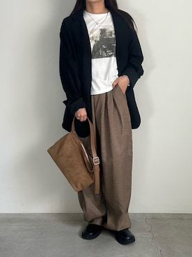 「アイテム（スリッポン）」を使った、Renaさん（レディース・151cm）の秋コーディネート
