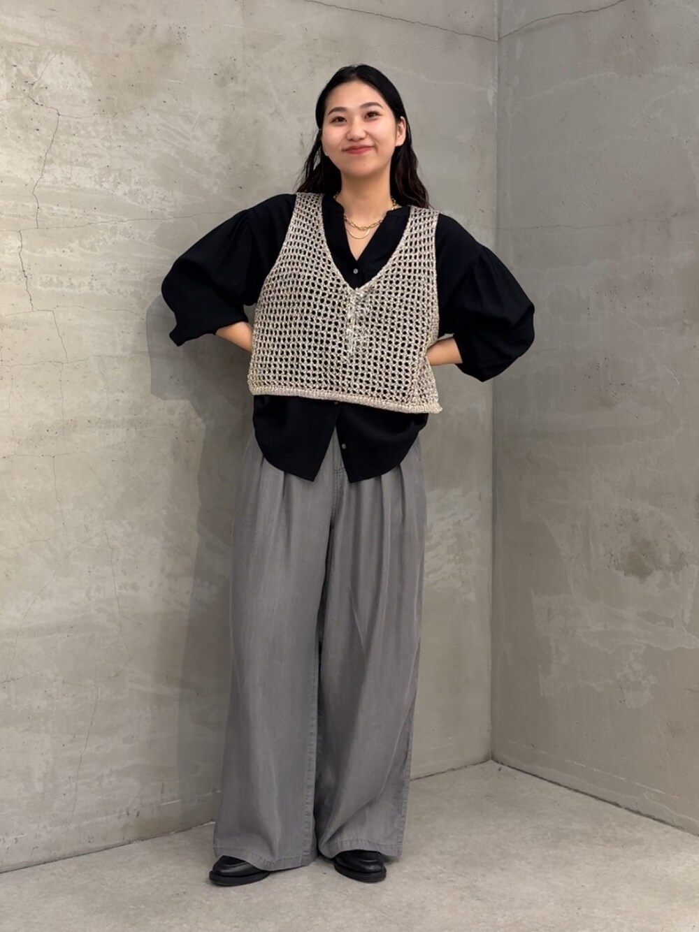 「Jena espace merveilleuxの【すっきりブラウス】リネンライクスキッパーブラウス（シャツ/ブラウス、イエロー系）」を使った、amuamuse7さん（レディース・160cm）の春コーディネートの1枚目の写真