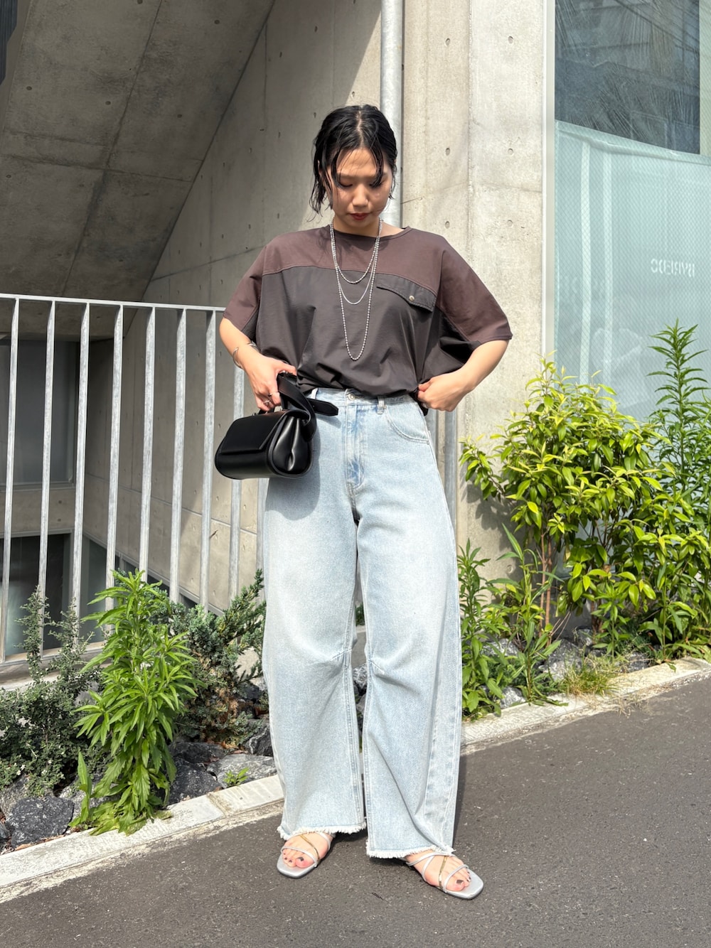 「Jena espace merveilleuxのフハク切替シルケットカットソー（Tシャツ/カットソー、グレー系）」を使った、amuamuse7さん（レディース・160cm）の春コーディネートの1枚目の写真