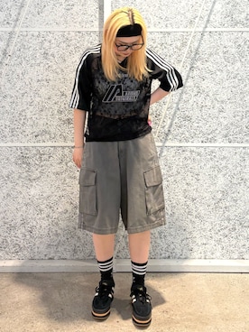 「レーストップス」｜「アイテム（スニーカー）」を使った、AMさん（レディース・160cm）の夏コーディネート