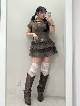 「OLIVE des OLIVE（オリーブデオリーブ）のティアードシャツワンピ（ワンピース、ブラウン系）」を使った、makiさん（レディース・151cm）の春コーディネート