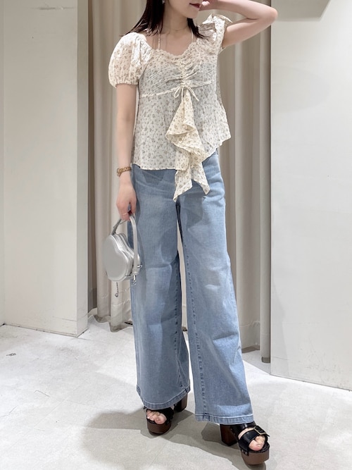 ♡ Free's Mart 今季 パネル花柄2wayブラウス ♡ ◇フラワー2WAYラッフルブラウス（シャツ/ブラウス）｜FREE'S MART