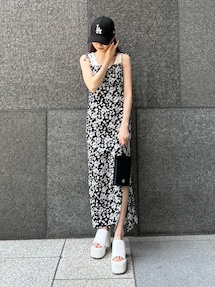 evris ワンピース 花柄 オールインワン EVRIS 【WEB限定】フラワーキャミロングワンピース（ブラック