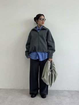 「ベーシック/トラッド」｜「アイテム（スウェットパンツ）」を使った、MIKU SUGIMOTOさん（レディース・157cm）の春コーディネート