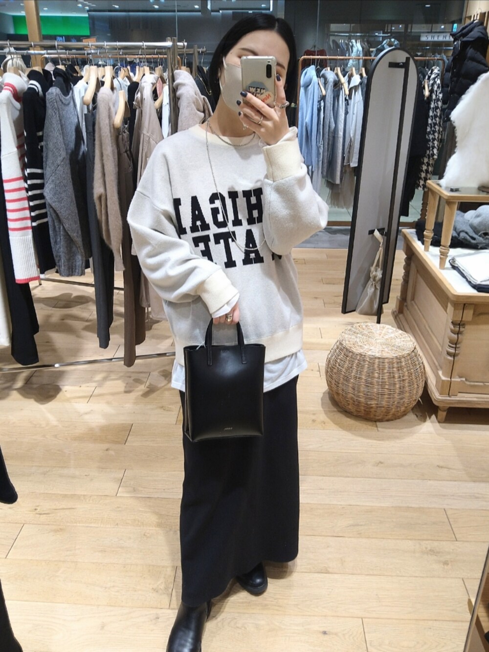 gimaguas ホワイト ツイスト ファニーバック Gimaguas White Twist Fanny Pack Gimaguas