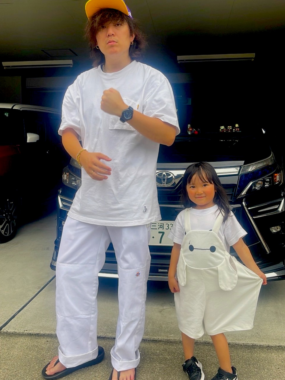 「Dickies、ワークパンツ、白パンツ、ホワイトコーデ、stussy、FR2、親バカ、夏、暑すぎる」｜「Dickiesのアイテム（パンツ、ホワイト系）」を使った、jarvis10880さん（メンズ・175cm）の春コーディネートの1枚目の写真