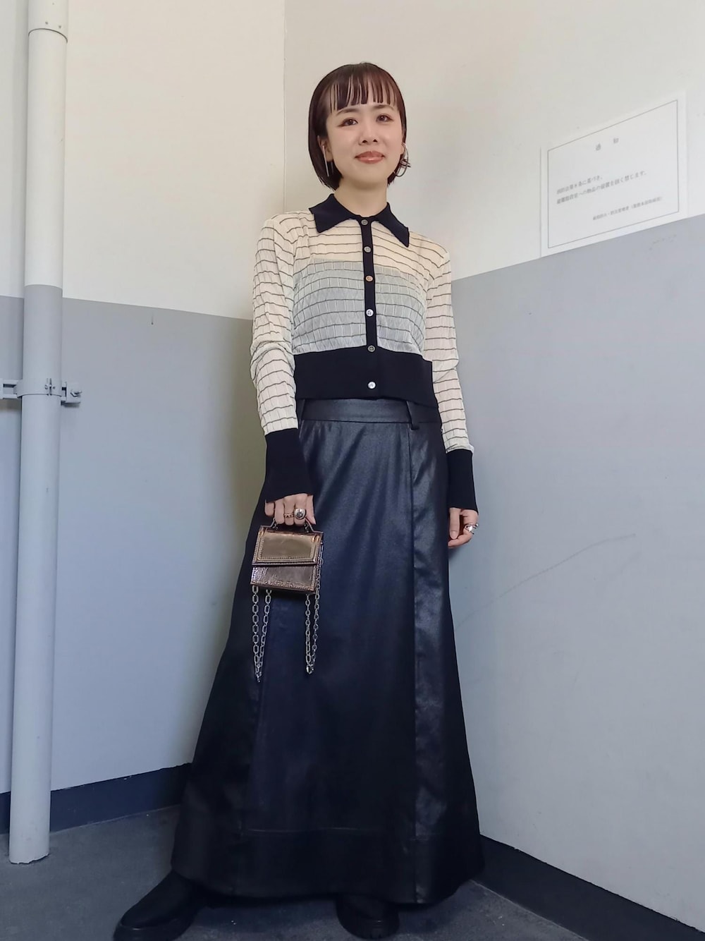 「チェーン、ローライズ、晴雨兼用、レインブーツ、ポロ、ADAM ET ROPÉ、FEMME、SDGs、サステナブル、骨格ウェーブ、イエベ、きれいめカジュアル、大人カジュアル、フェミニン、レイヤード」｜「ADAM ET ROPE'のチェーンアクセサリーミニバッグ（ショルダーバッグ、その他）」を使った、touharaさん（レディース・158cm）の夏コーディネートの1枚目の写真