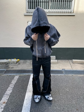 「DANKE SCHON（ダンケシェーン）のアイテム（パーカー）」を使った、SHOさん（メンズ・179cm）の冬コーディネート