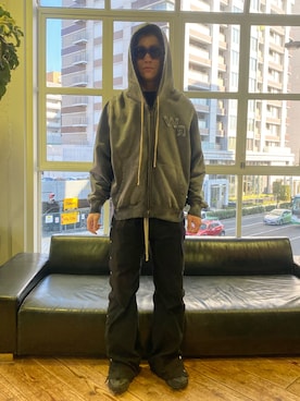 「DANKE SCHON（ダンケシェーン）のアイテム（パーカー）」を使った、SHOさん（メンズ・179cm）の春コーディネート
