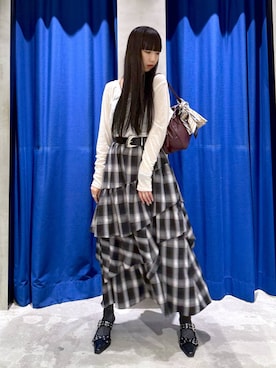 「アイテム（ストール/ショール）」を使った、koyukiさん（レディース・165cm）の秋コーディネート