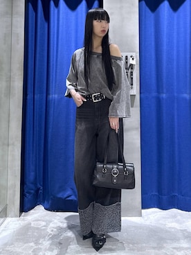 「PAGEBOY（ページボーイ）の＜まるでデニム見え！/紫外線カット/接触冷感/ストレッチ＞マルデニルーズネックトップス（Tシャツ/カットソー、グレー系）」を使った、koyukiさん（レディース・165cm）の夏コーディネート