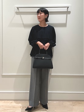 「アイテム（トートバッグ）」を使った、kanazashiさん（レディース・159cm）の秋コーディネート