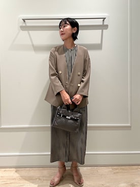 「アイテム（ノーカラージャケット）」を使った、kanazashiさん（レディース・159cm・40代）の秋コーディネート
