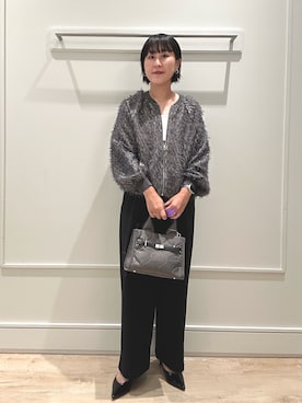 「MICO COULIER（ミコクリエ）のCICA配合サークルストレッチワイドパンツ（その他パンツ）」を使った、kanazashiさん（レディース・159cm・40代）の秋コーディネート