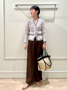 「MICO COULIER（ミコクリエ）のアイテム（パンツ）」を使った、kanazashiさん（レディース・159cm）の春コーディネート