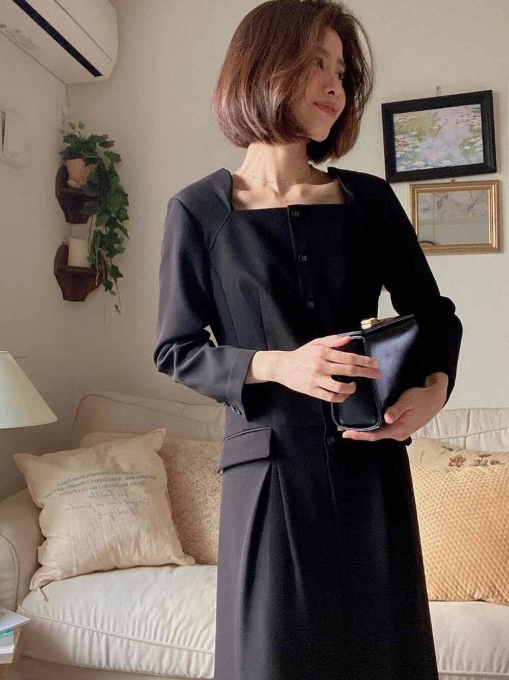 Ameri　FEMME TIGHTLY DRESS 1727868530.jpg