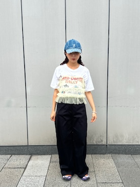 「アイテム（スニーカー、パープル系）」を使った、mogiさん（レディース・159cm）の夏コーディネート