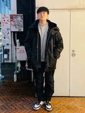 「AVIREX新宿」｜庄子　恵さん（メンズ・179cm）の冬コーディネート