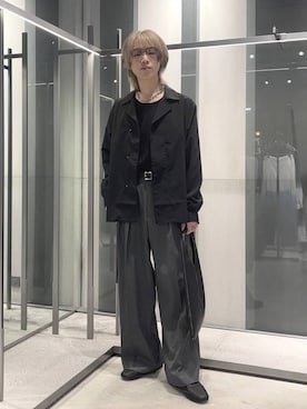 「HARE（ハレ）のアイテム（スラックス）」を使った、けいしさん（メンズ・168cm）の春コーディネート