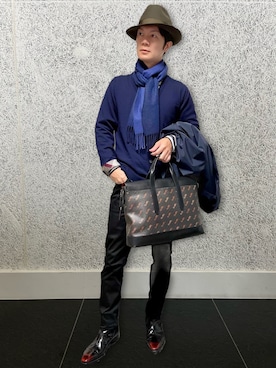 「BLACK LABEL CRESTBRIDGE（ブラックレーベル・クレストブリッジ）のアイテム（カーディガン/ボレロ）」を使った、KENSHOさん（メンズ・171cm）の冬コーディネート