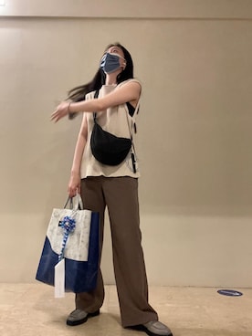 「FREITAG（フライターグ）のアイテム（トートバッグ）」を使った、蔓さん（レディース・165cm）の冬コーディネート