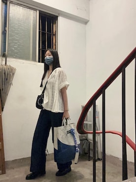 「FREITAG（フライターグ）のアイテム（トートバッグ）」を使った、蔓さん（レディース・165cm）の冬コーディネート