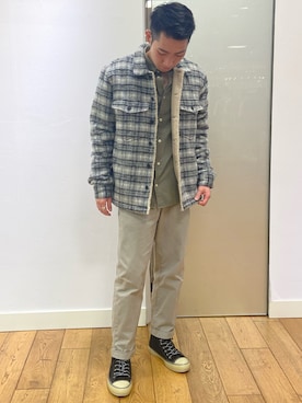 「リラックスパンツ」｜「アイテム（その他アウター）」を使った、Macleanさん（メンズ・173cm）の秋コーディネート