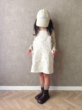 「アイテム（ワンピース/ドレス）」を使った、Ninaさん（キッズ・110cm）の秋コーディネート