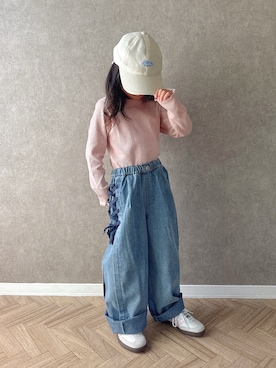 「アイテム（デニムパンツ）」を使った、Ninaさん（キッズ・110cm）の秋コーディネート