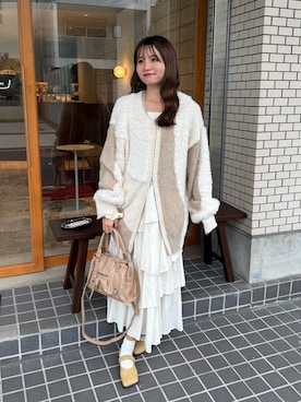 「アイテム（口紅/リップティント/グロス）」を使った、risaさん（レディース・161cm）の秋コーディネート