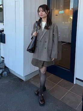 「アイテム（ビューティーグッズ）」を使った、risaさん（レディース・161cm）の秋コーディネート