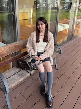 「アイテム（香水）」を使った、risaさん（レディース・161cm）の秋コーディネート