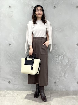 「E'POR（エポール）の【E'POR】【撥水加工・超軽量】 BOAT BAG Medium【25AW】（トートバッグ）」を使った、Yuukaさん（レディース・160cm）の秋コーディネート