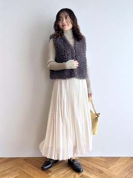 「アイテム（ベスト）」を使った、Yuukaさん（レディース・160cm）の秋コーディネート