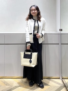 「E'POR（エポール）の【E'POR】【撥水加工・超軽量】 BOAT BAG Medium【25AW】（トートバッグ）」を使った、Yuukaさん（レディース・160cm）の秋コーディネート