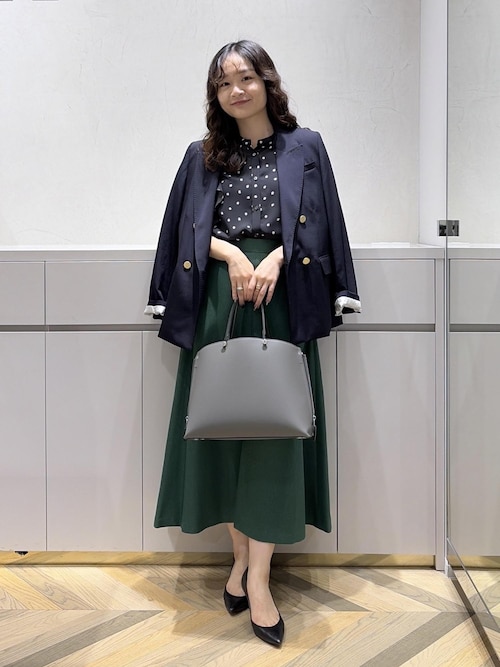 【E'POR】Y BAG Medium/通勤・軽量・26SS