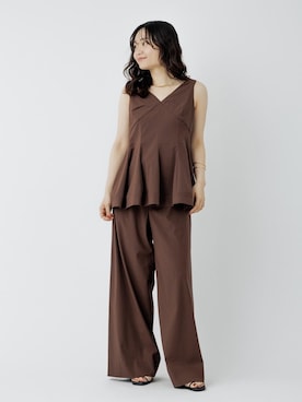 「ROPE'（ロペ）の【一部店舗限定】【REALM（レルム）】HIGH WAIST PANTS｜ウエスト2WAYパンツ　26SS（その他パンツ、ブラウン系）」を使った、Yuukaさん（レディース・160cm）の春コーディネート