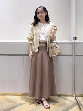 「ROPE'（ロペ）の【E'POR】A BAG Medium/通勤・26SS新型（ハンドバッグ、ベージュ系）」を使った、Yuukaさん（レディース・160cm）の夏コーディネート