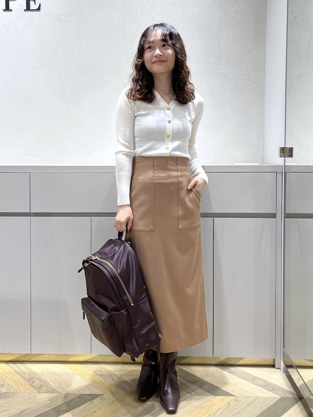 美人スカート]ウールレーヨンポケット付きタイトスカート(無地