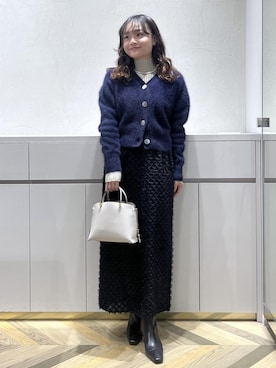 「アイテム（ネックレス、ブルー系）」を使った、Yuukaさん（レディース・160cm）の秋コーディネート