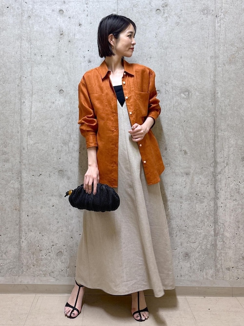 セール】尾州リネン ディープVネックフレアワンピース（ワンピース