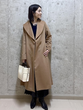 「アイテム（ステンカラーコート）」を使った、NAOKOさん（レディース・163cm）の秋コーディネート