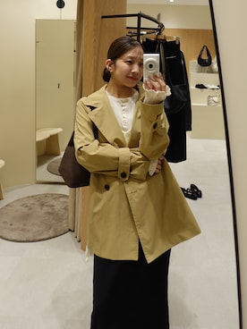 CAPRICIEUX LE'MAGEのトレンチコートを使った人気ファッション