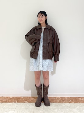 「アイテム（ワンピース/ドレス、ブルー系）」を使った、ミナさん（レディース・159cm）の秋コーディネート