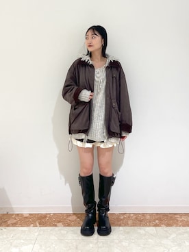 「w closet（ダブルクローゼット）のアイテム（その他パンツ）」を使った、ミナさん（レディース・159cm）の秋コーディネート