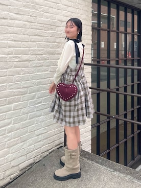 「w closet（ダブルクローゼット）のアイテム（Tシャツ/カットソー）」を使った、ミナさん（レディース・159cm）の秋コーディネート