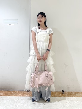 「w closet（ダブルクローゼット）のフリルティアードジャンスカ（ワンピース、ホワイト系）」を使った、ミナさん（レディース・159cm）の夏コーディネート