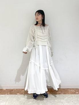 「w closet（ダブルクローゼット）の【5色展開】ラメメッシュドロストニット（ニット/セーター、ホワイト系）」を使った、ミナさん（レディース・159cm）の春コーディネート