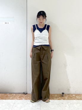 「w closet（ダブルクローゼット）の折り返しタックパンツ（その他パンツ、ブラウン系）」を使った、ミナさん（レディース・159cm）の夏コーディネート